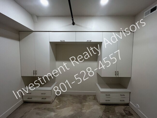 Foto del edificio - 1172 Graystone Way
