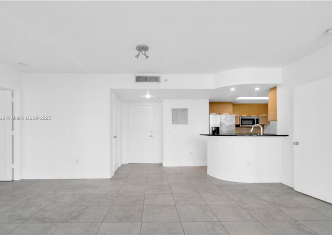 Foto del edificio - 1881 79th Street Cswy