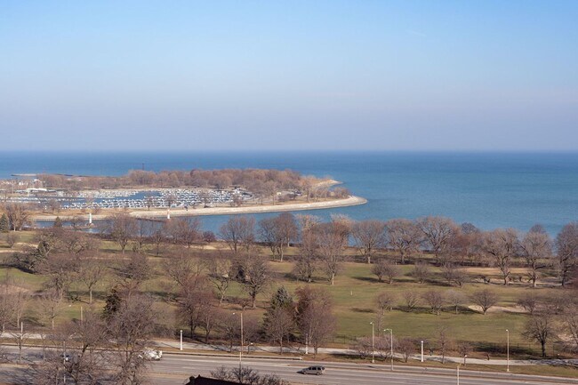 Building Photo - 655 W Irving Park Rd