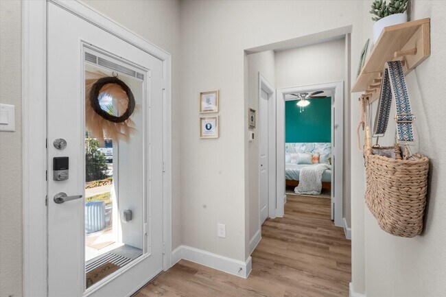 Building Photo - Boardwalk Village