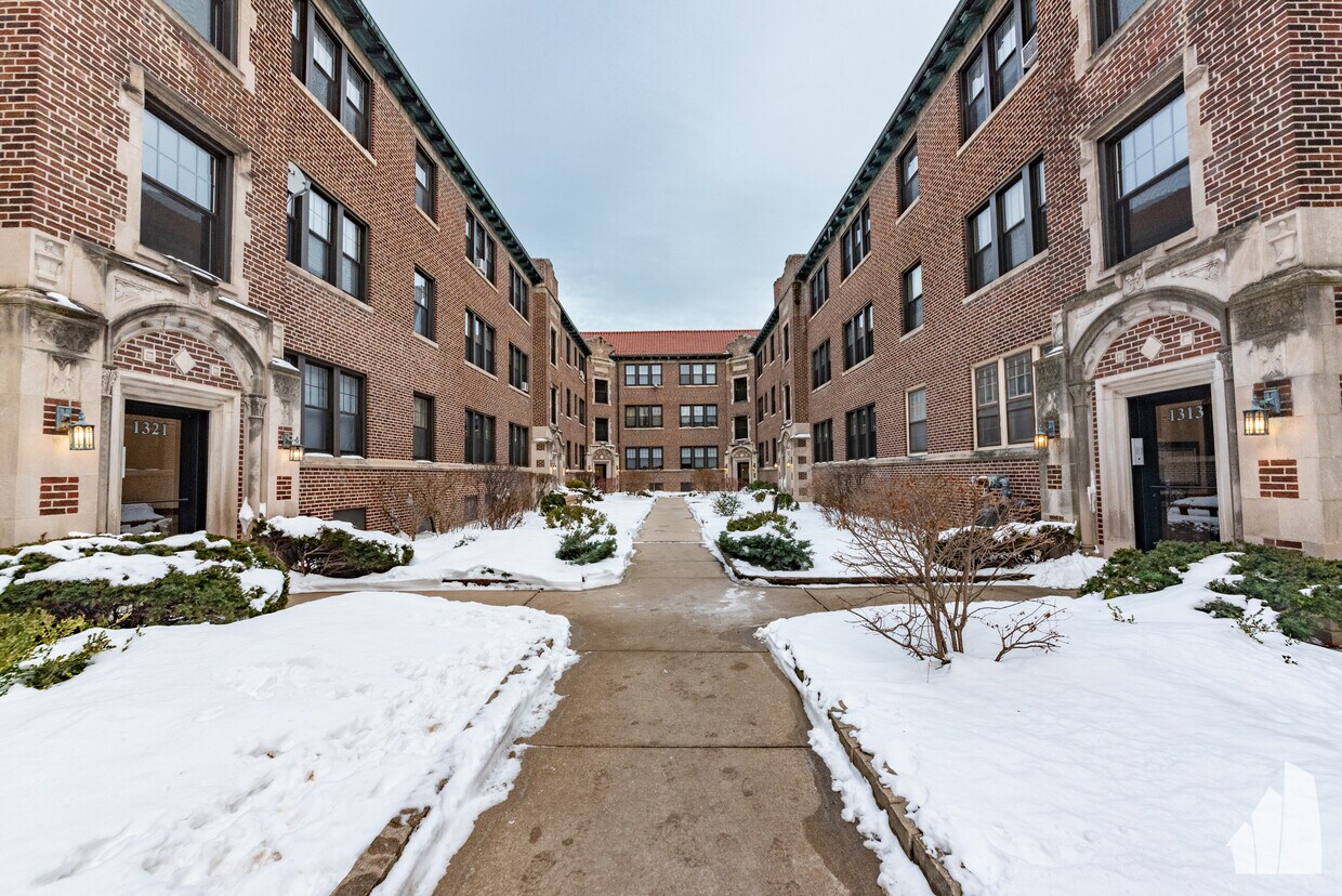 Foto principal - 1313 Oak Ave