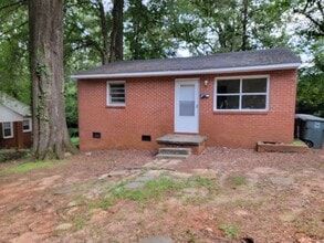 Building Photo - 1817 Grove