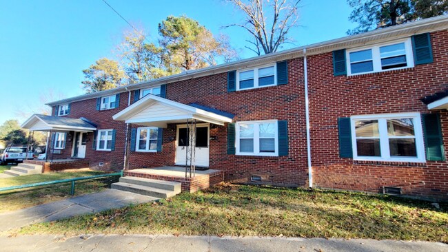 Foto del edificio - 2604 Wayside Dr