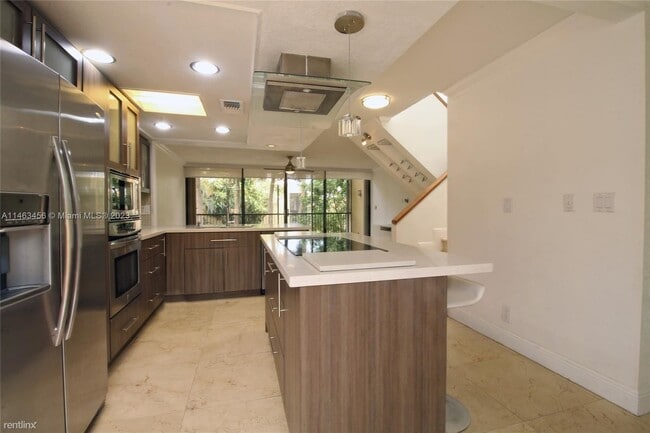 Building Photo - 2 br, 2.5 bath House - 2941 SW 87th Ave Ap...