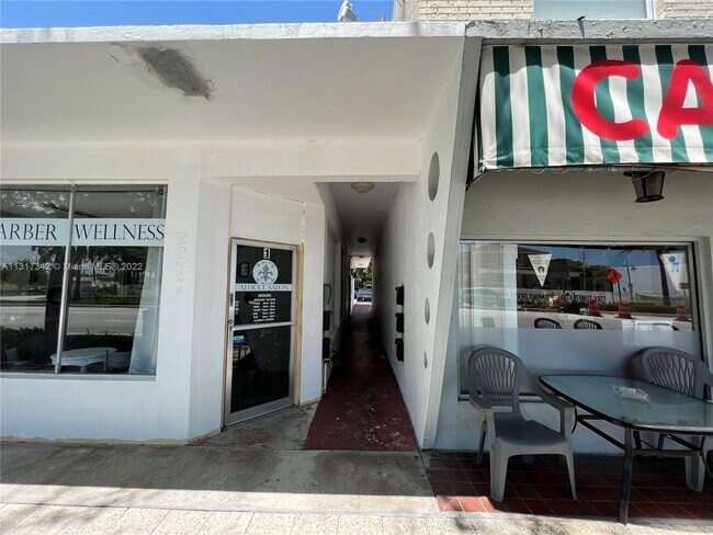 Building Photo - 2219 E Atlantic Blvd