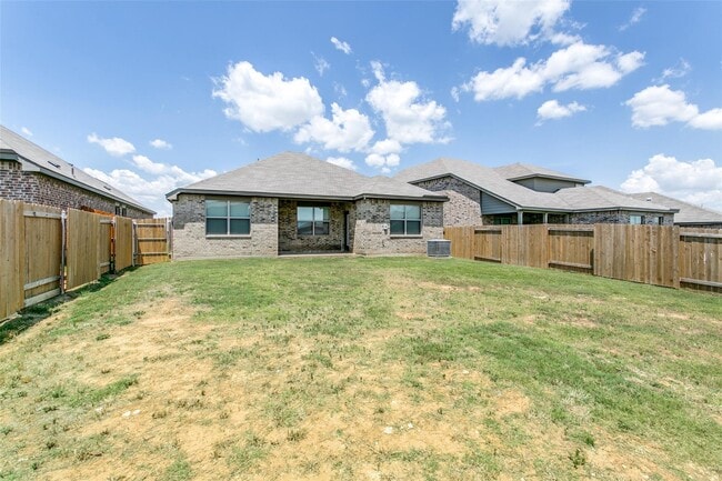 Building Photo - 13645 Lansman Dr