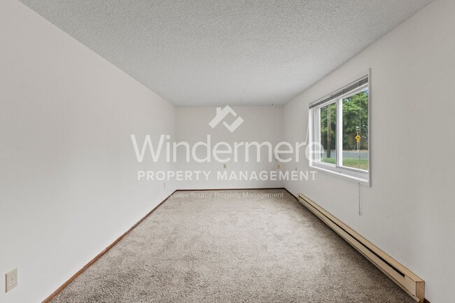 Building Photo - Freshly Updated 2 Bed 1 Bath Spokane Valley property with detached garage / Shop