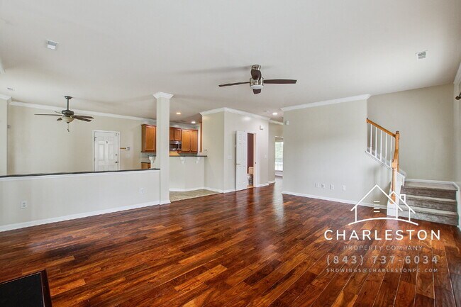 Foto del edificio - 5421 Red Tip Ln