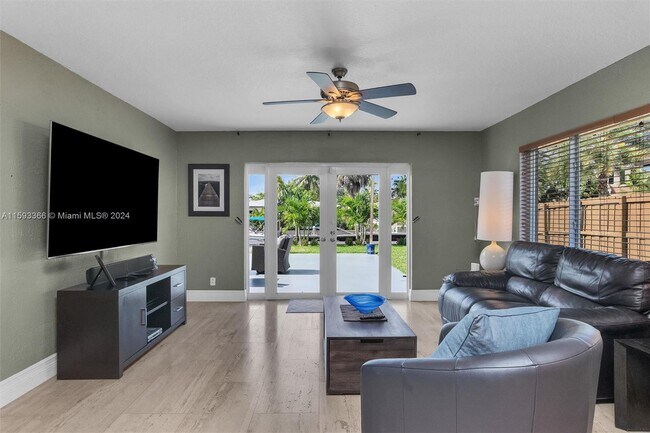 Foto del edificio - 1713 SW 4th St