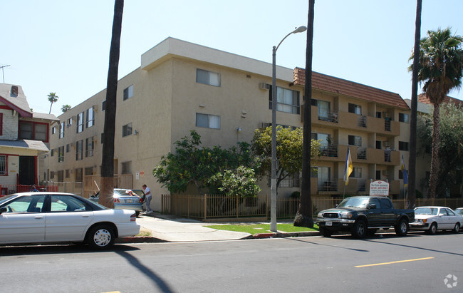 Building Photo - Westpointe Apartments