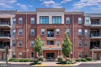Building Photo - 23630 Havelock Walk Ter