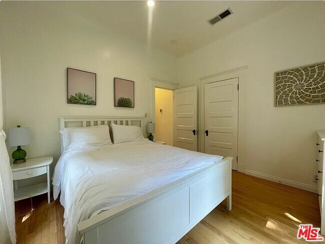 Foto del edificio - 1028 4th St