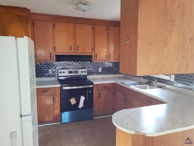 Foto del edificio - 303 Sparta St