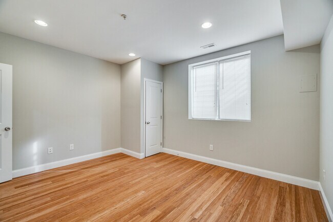 Foto del edificio - 1014 S 19th St