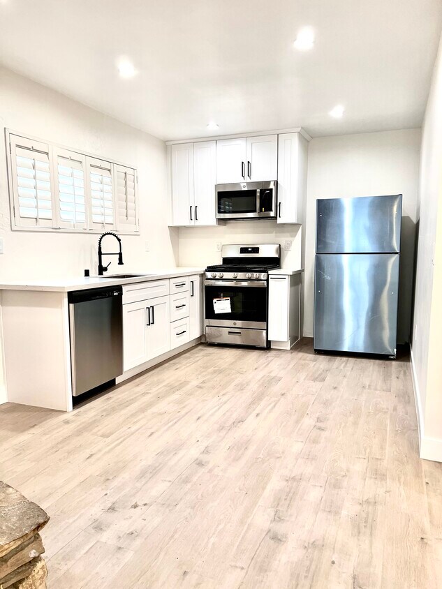 2774 Delta Ave, Long Beach, CA 90810 House Rental in Long Beach, CA