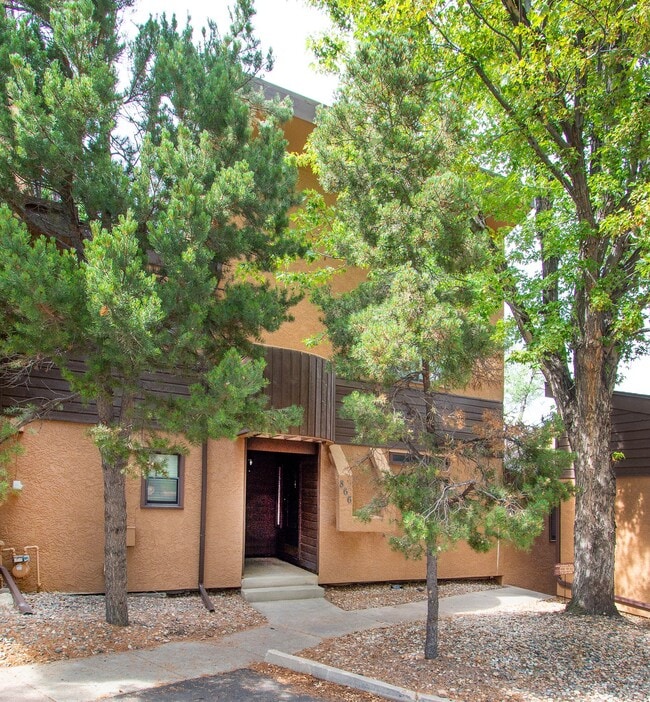 Photo - 866 Pebblewood Dr (Colorado Springs, CO) Townhome