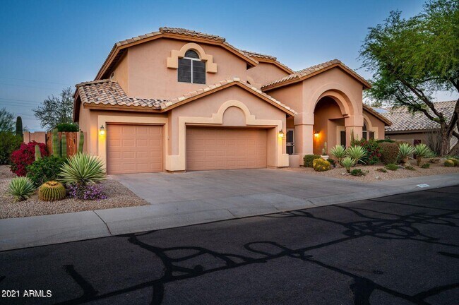 Building Photo - 4502 E Barwick Dr