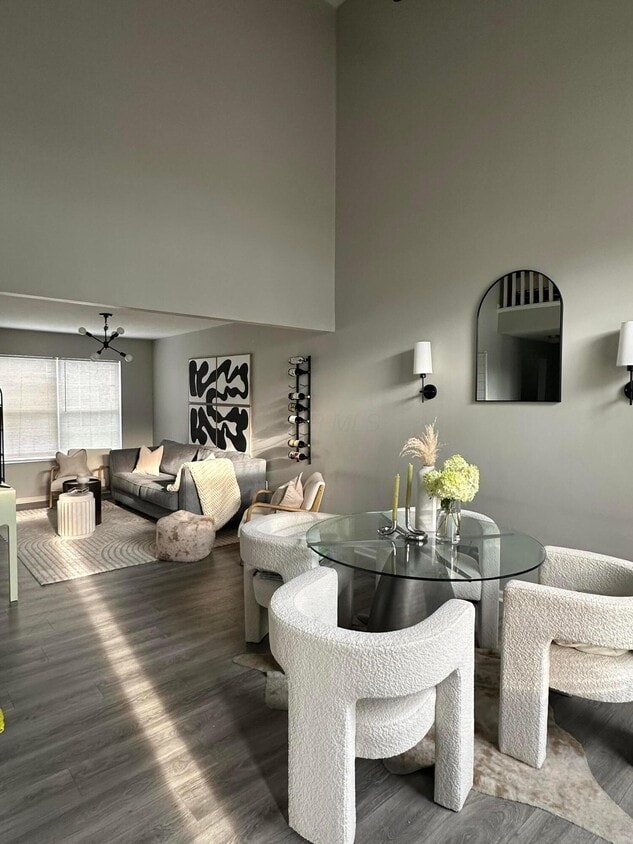 Foto principal - 6002 Andrew John Dr