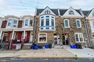 Building Photo - 3830 Manayunk Ave