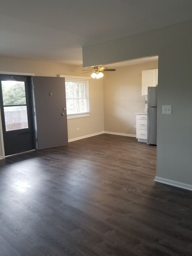 Interior Photo - Village Park Apartments, LLC