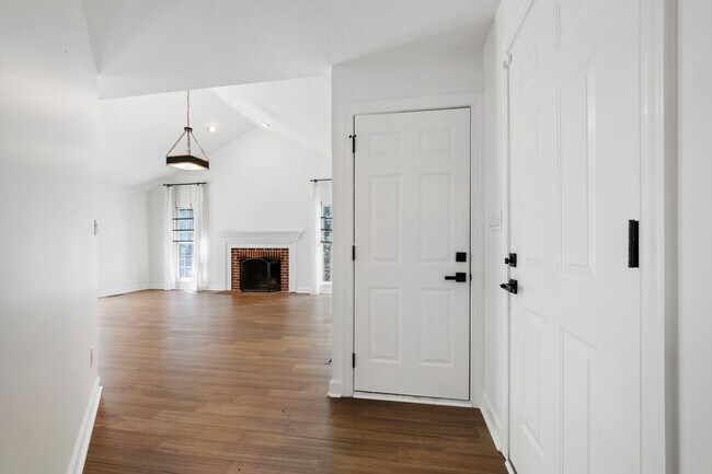 Building Photo - Charming Ranch-Style Home in Wake Forest!