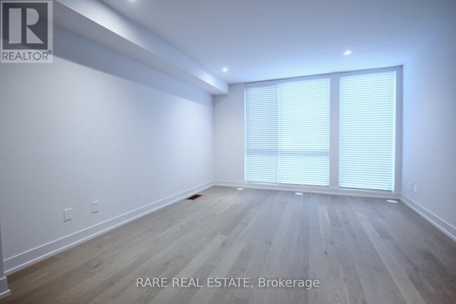 Building Photo - 54-TH254 Curzon St