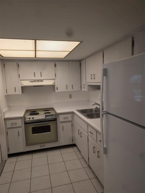 Foto del edificio - 6043 Coral Way