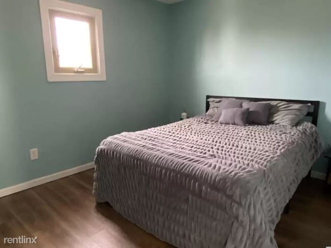 Building Photo - 2 br, 2.5 bath Condo - 4110 Fairway Lakes Dr