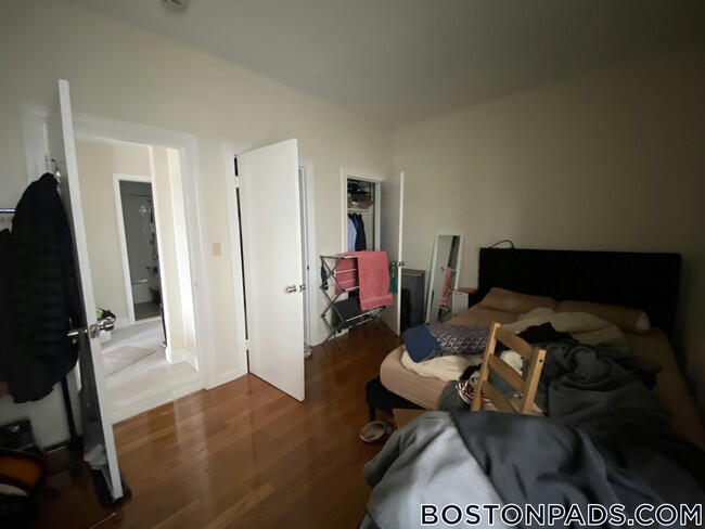 Foto del edificio - 1283 Commonwealth Ave