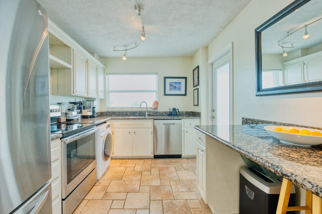 Foto del edificio - 2829 NE 33rd Ct