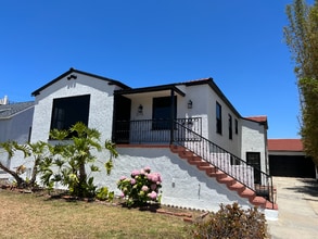 Building Photo - 3120 Emerson St