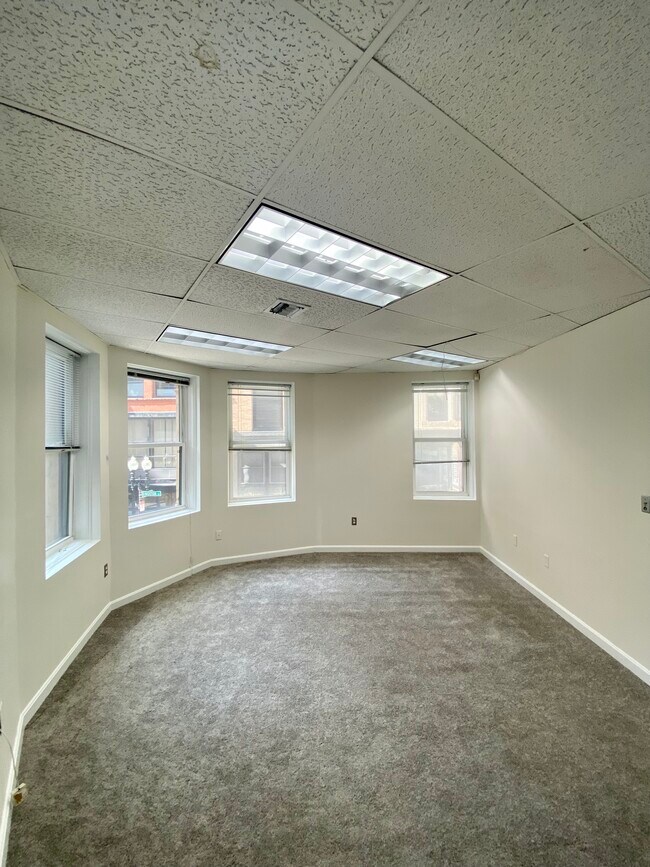 Foto del edificio - 106 Bedford St