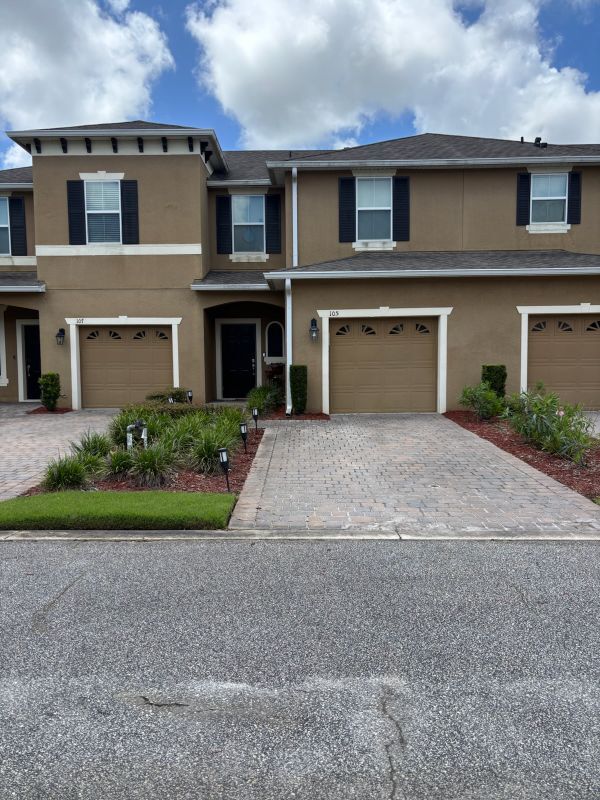Foto principal - 105 Phillip Scott Dr