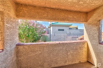 Building Photo - 4150 Sanderling Cir