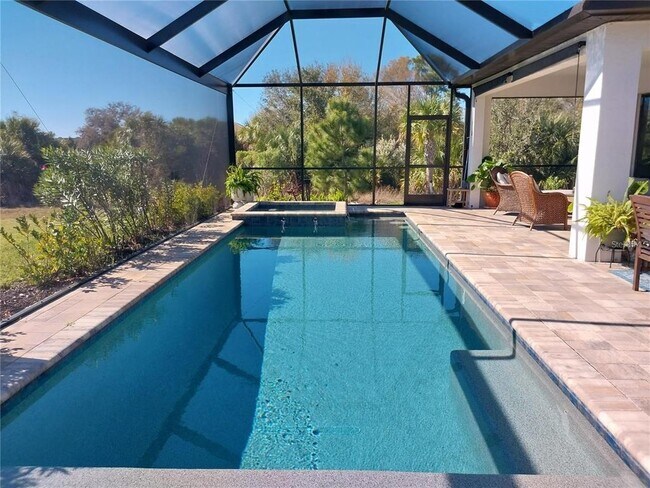 Building Photo - 5531 Native Henna Ct