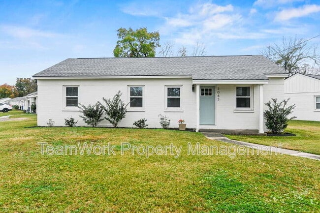 Photo - 3043 Terry Dr House