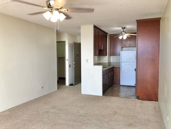 Foto del edificio - Century West 2 bedroom 2 bathroom 1 covere...