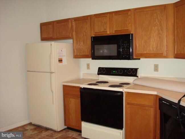 Foto del edificio - 7418 Hindon Cir