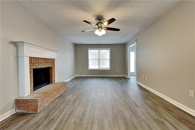 Foto del edificio - 3520 Lynley Mill Dr