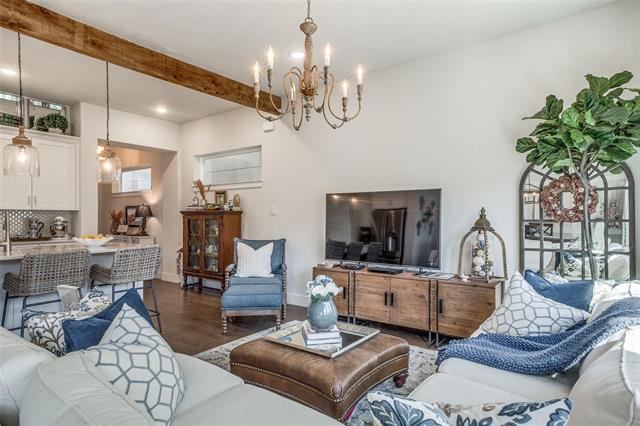 Foto del edificio - 7860 Minglewood Ln