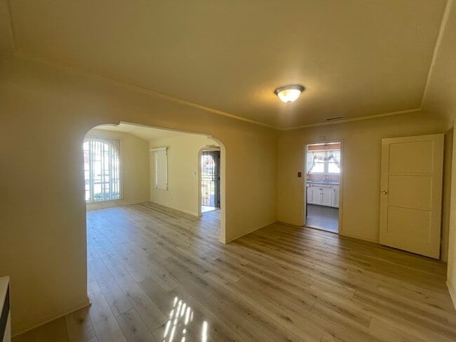 Foto del edificio - 60TH ST