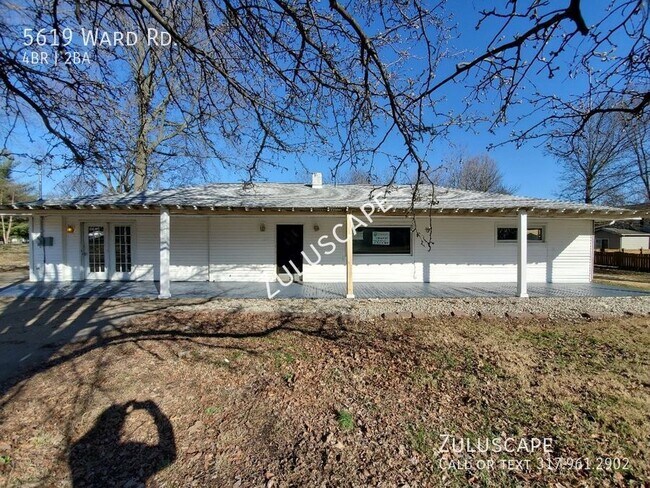Foto del edificio - 5619 Ward / 4 bed 2 bath home in Evansvill...