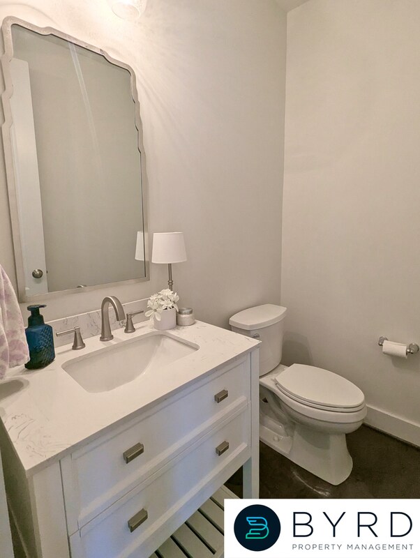 Foto del edificio - 6454 Richwood Trail