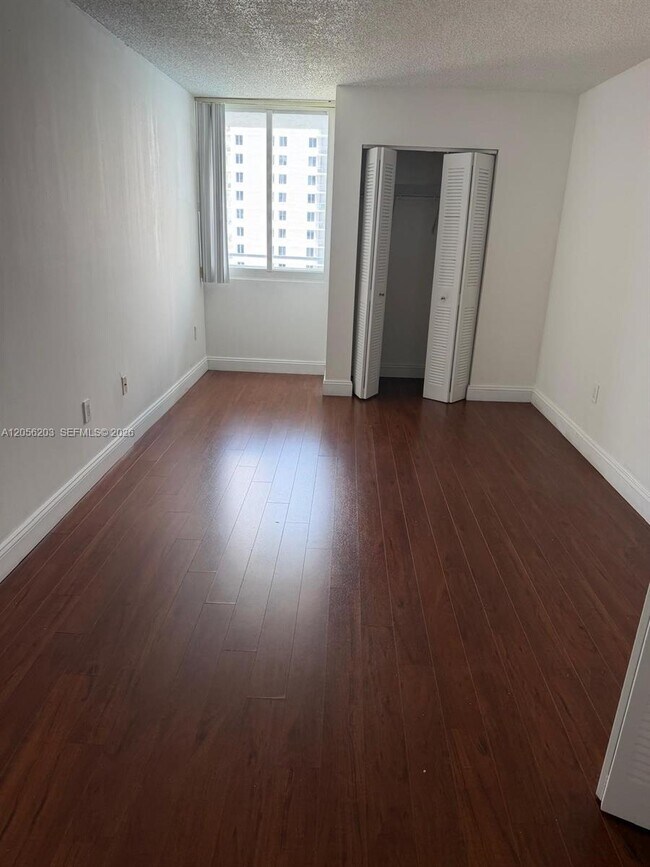 Foto del edificio - 800 N Miami Ave