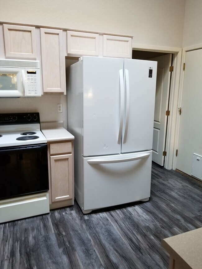 Foto del edificio - Townhome- Cottonwood Commons Community