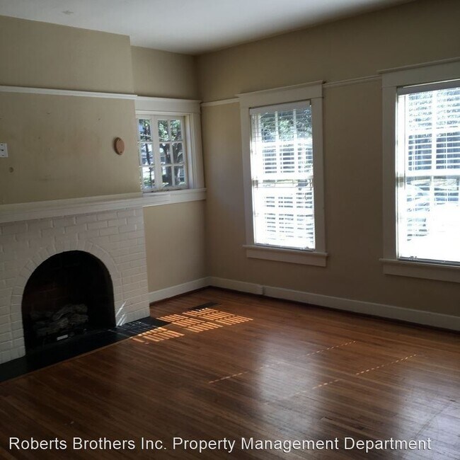 Foto del edificio - 3 br, 2 bath House - 1918 Myrtle Ave