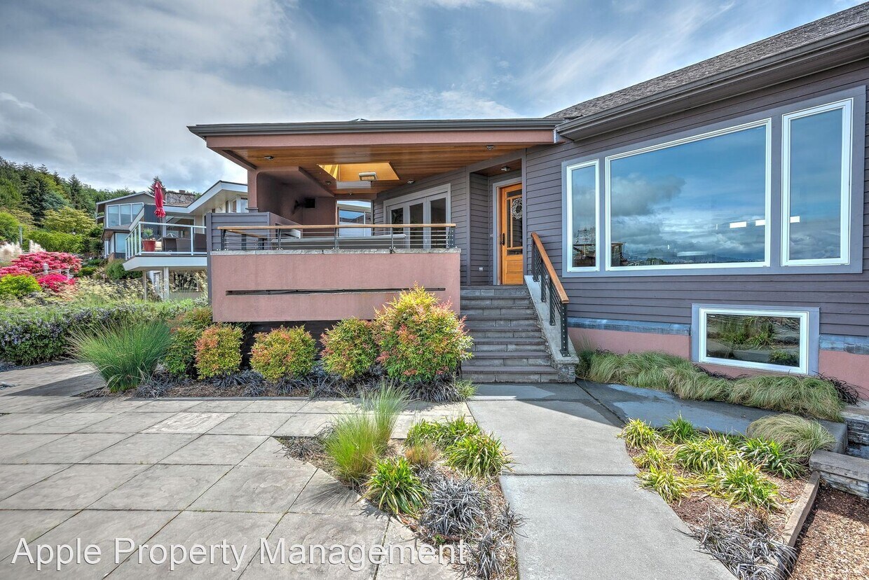 Primary Photo - 5 br, 3.5 bath House - 2333 NW 97th