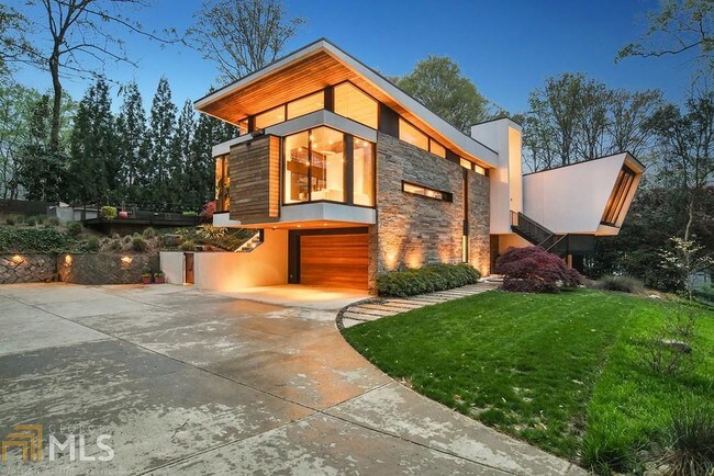 867 Argonne Metro Atlanta Real Estate Specialist