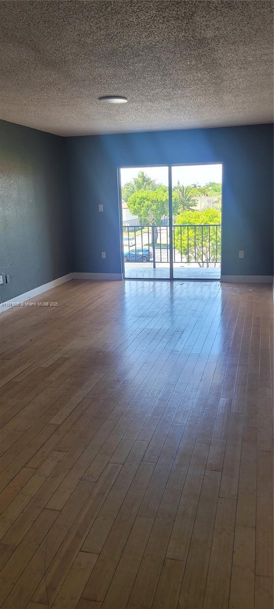 Building Photo - 5100 SW 41st St