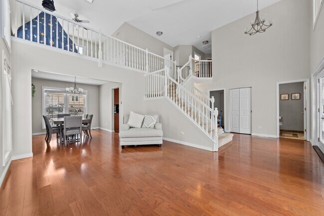 Building Photo - 2106 Pebble Beach Dr